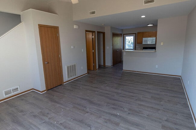 Building Photo - 1507 Native Dancer Ct