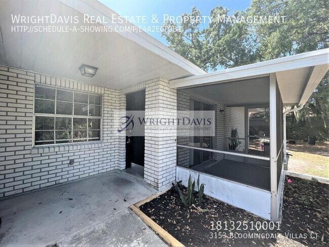 Foto del edificio - 3153 Bloomingdale Villas Ct