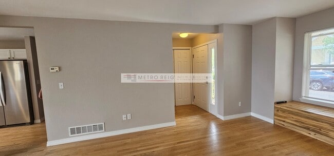 Building Photo - 4976 10th St