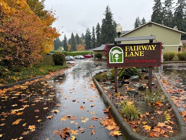 Foto del edificio - 3935 NW Fairway Ln