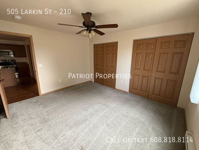 Foto del edificio - 505 Larkin St