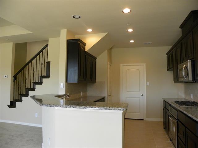 Building Photo - 4626 Ladyfern Way