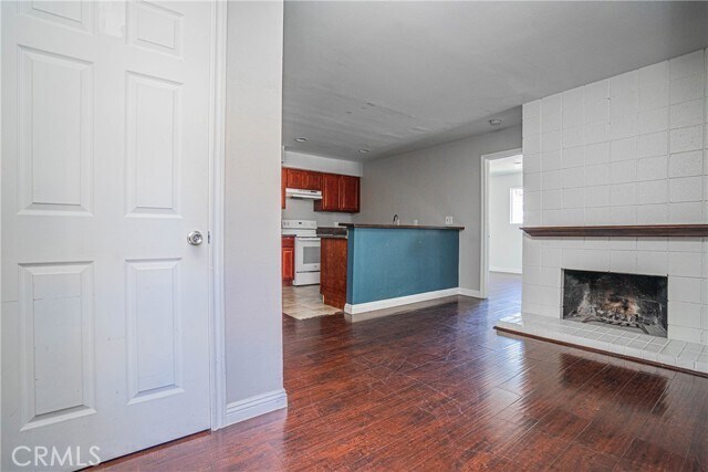Building Photo - 23653 Golden Springs Dr