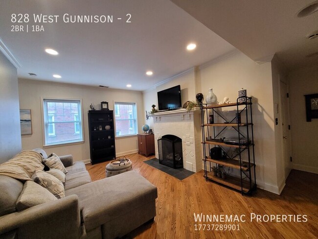Foto del edificio - 828 West Gunnison-2