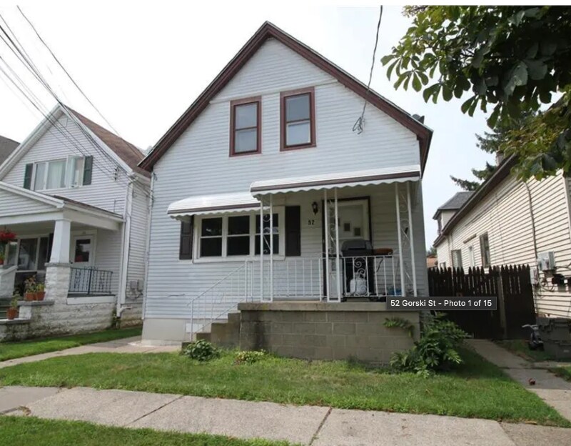52 Gorski St Unit Rear, Buffalo, NY 14206 Room for Rent in Buffalo