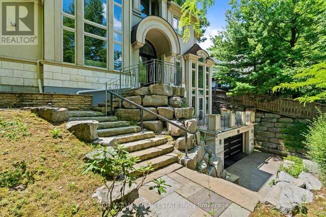Photo du bâtiment - 2014 Heartwood Ct