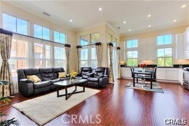 Building Photo - 237 Kempton