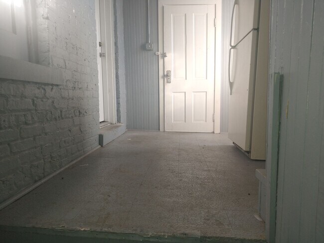 Foto del edificio - 6812 S Rockwell St