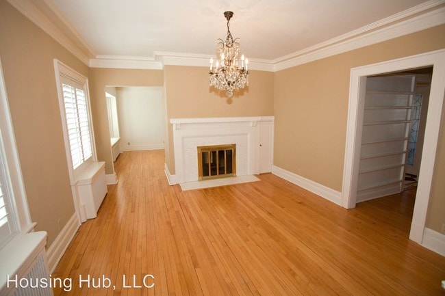 Building Photo - 2 br, 2 bath Apartment - 370 Summit Ave