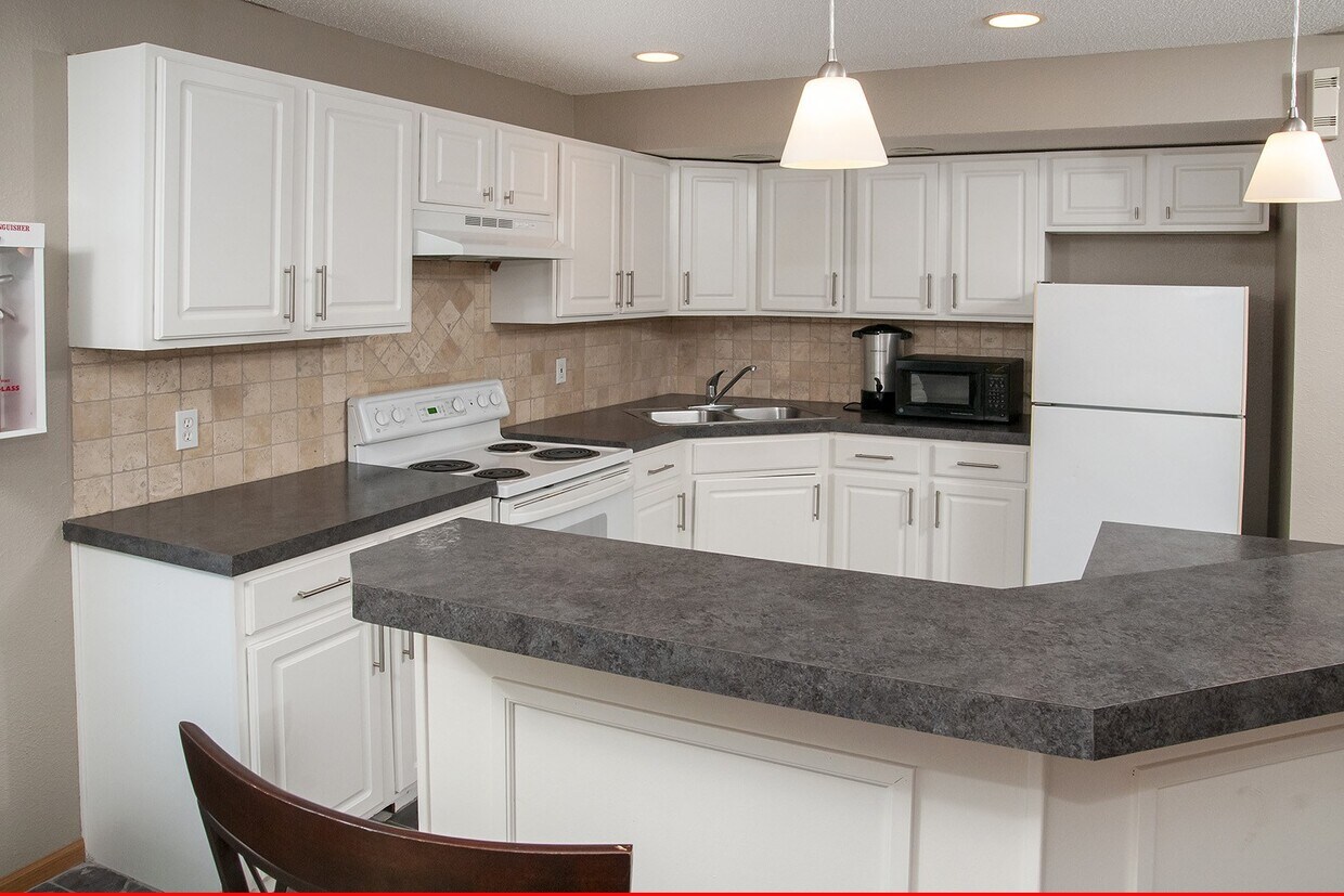 Cimarron Hills Apartments in Omaha, NE