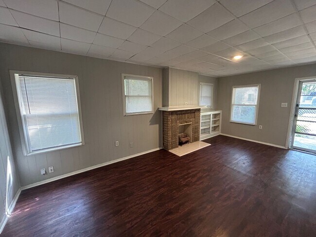 Foto del edificio - Large Bedroom Waco Home