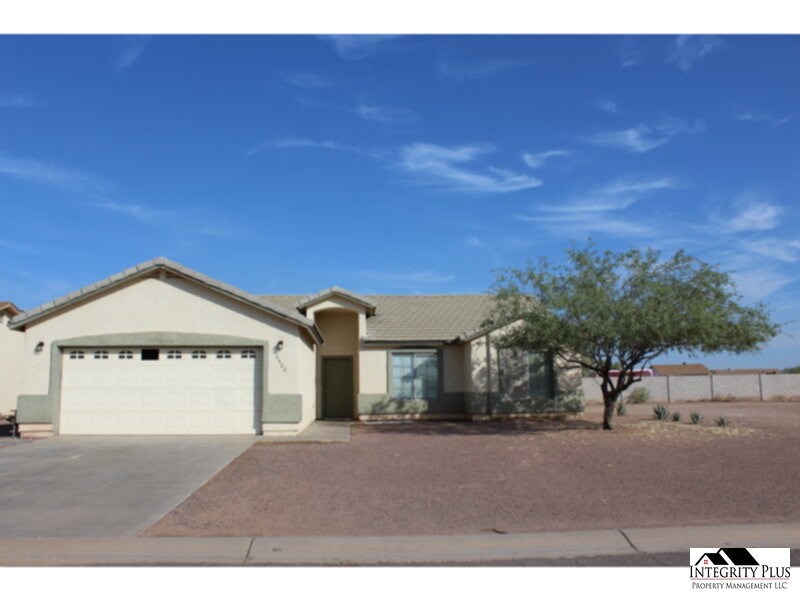Primary Photo - 4 bd 2 ba