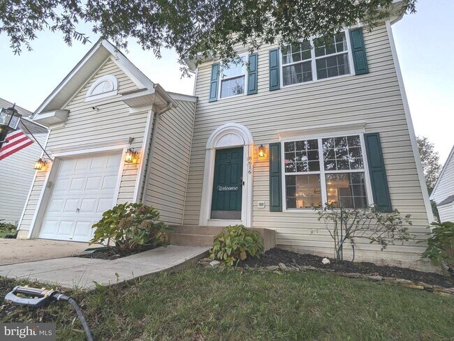 Building Photo - 8616 Huddersfield Way