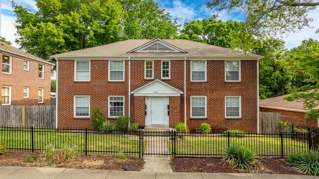 Foto del edificio - 1724 W 19th St