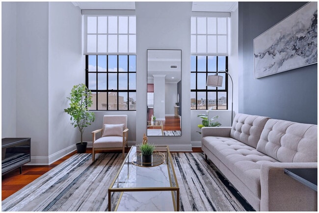 Building Photo - 1421 N 5th St