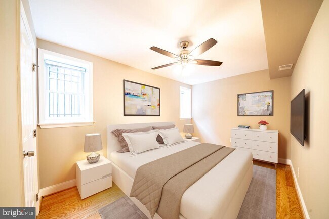 Foto del edificio - 2510 Ontario Rd NW