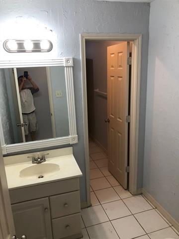 Foto del edificio - 221 Addison St