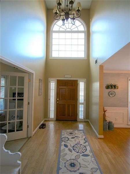 Building Photo - 1250 Rosewood Dr