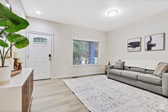Building Photo - 2933 W Tubac Dr