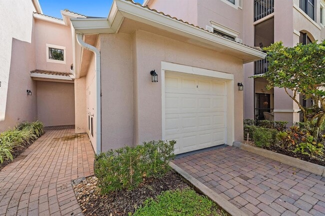 Photo - 2806 Veronia Dr Apartment