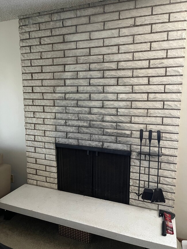 Foto del edificio - 6400 32nd Ave NW