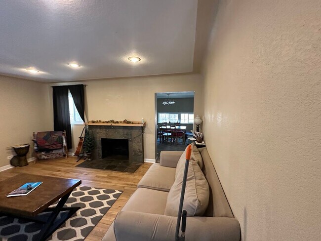 Foto del edificio - Fantastic Home in City Park North - Has it...