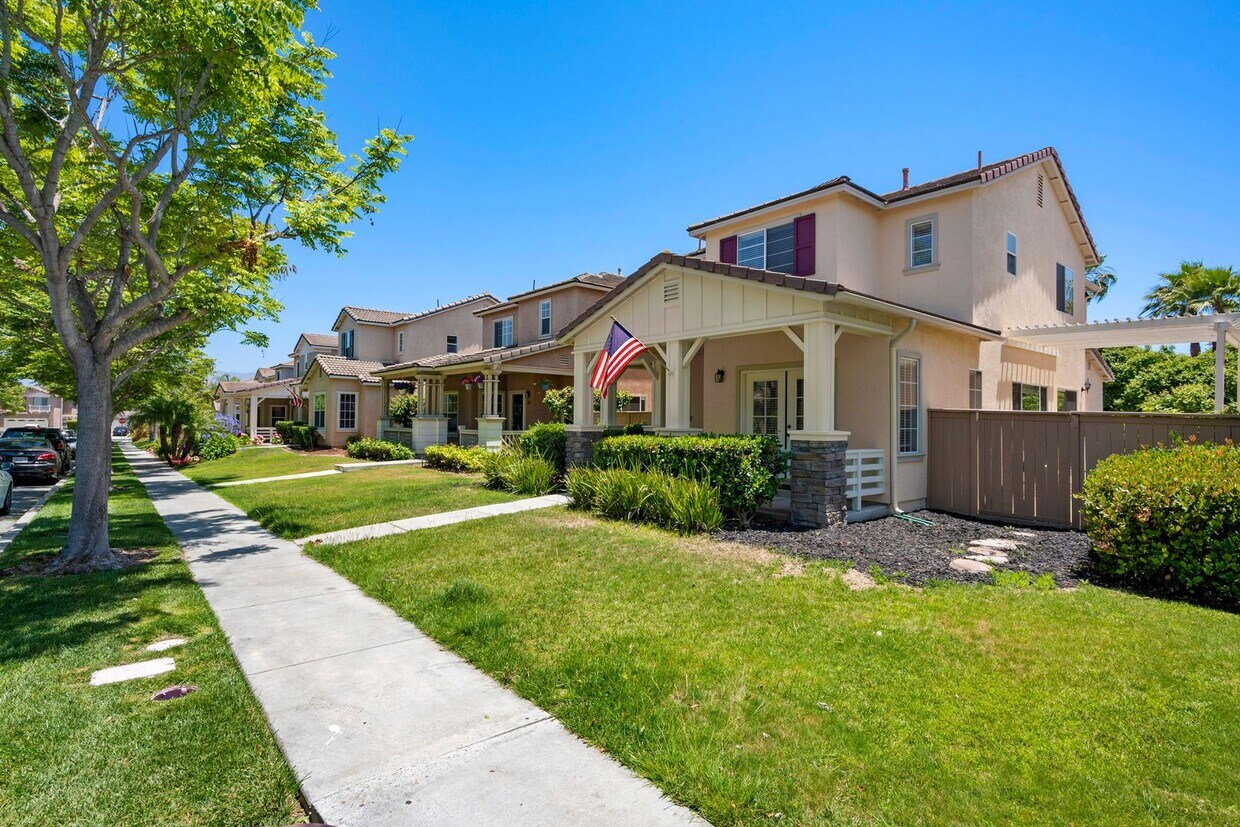 Foto principal - Gorgeous 3 Bedroom Chula Vista Home!