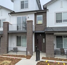 Building Photo - 14925 E Belleview Dr