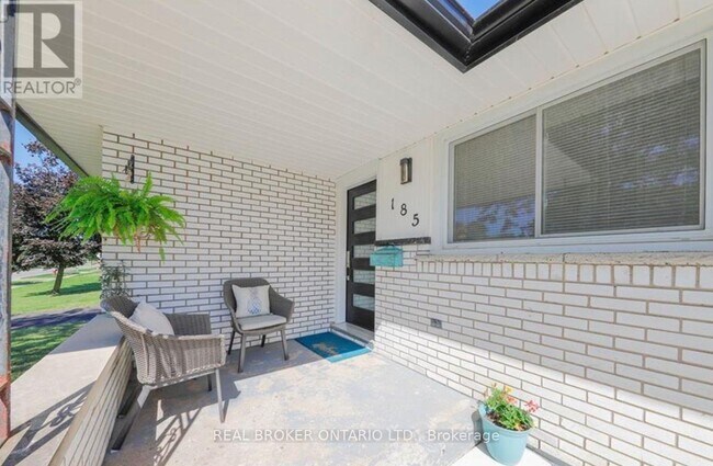 Photo du bâtiment - 185 Hildred St