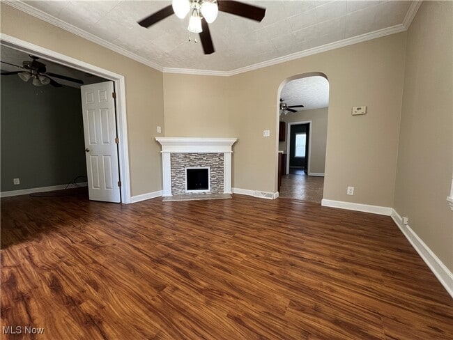 Building Photo - 1726 Starkweather Ave