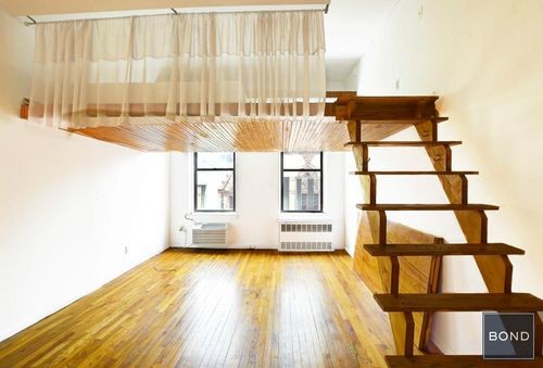 Foto principal - 213 E 83rd St