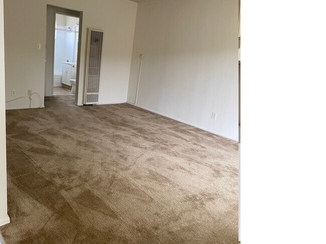 Foto del edificio - 841 Glenway Dr
