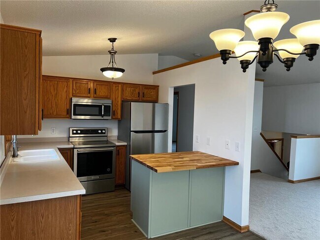 Foto del edificio - 5364 56th Ave NW