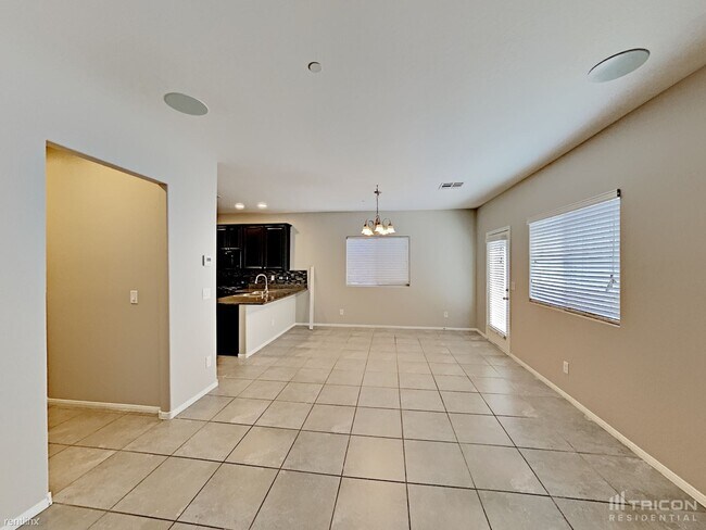 Building Photo - 7760 Needlepoint Ct