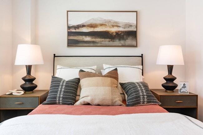 Foto del edificio - Spring Street Apartments