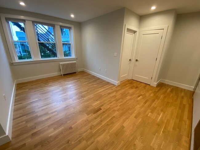 Building Photo - 140 Highland Ave