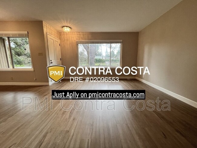 Building Photo - 154 Lawnview Cir