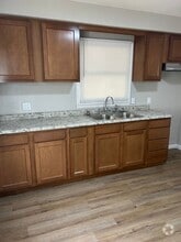 Building Photo - 107 S Bon Air Ave