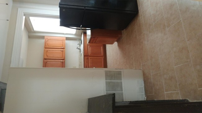 Foto del edificio - 724 Cedar Ave