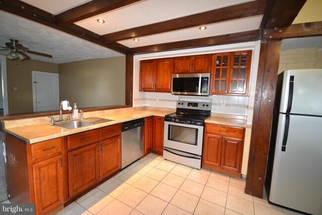 Foto del edificio - 6 Hilltown Pike