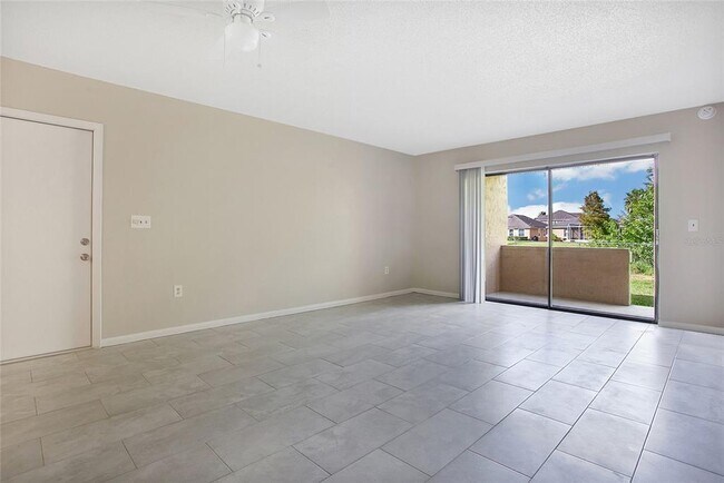 Foto del edificio - 5205 Vineland Rd