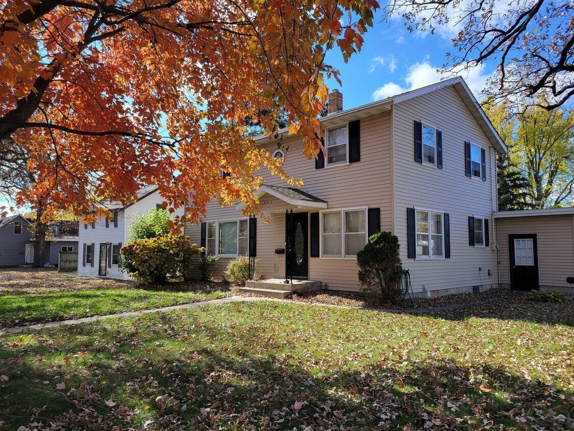 Primary Photo - Single Family Home