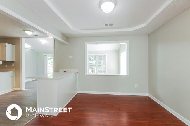 Building Photo - 13841 Poppleton Ct