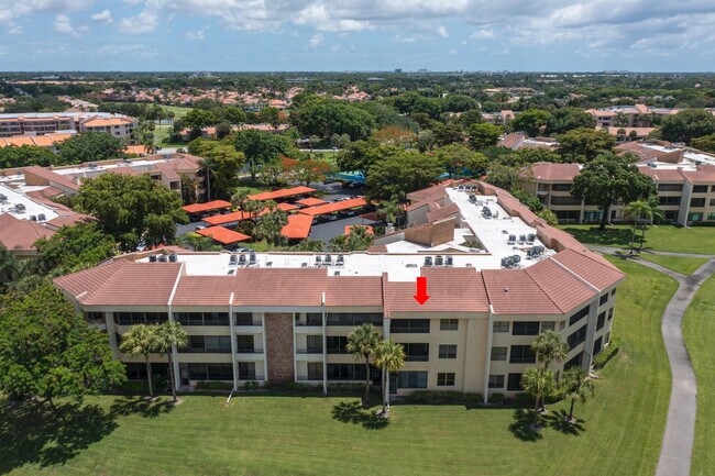 Building Photo - 7520 La Paz Blvd