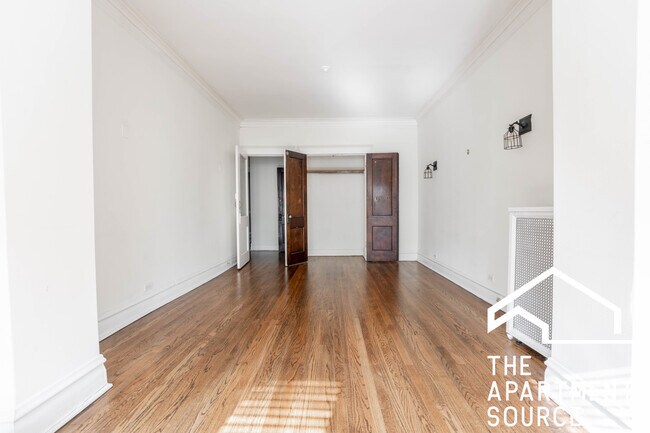 Foto del edificio - 1332 W Carmen Ave