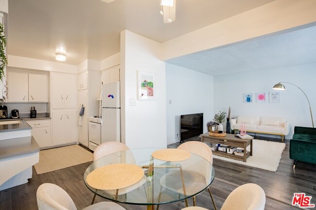 Building Photo - 1449 Butler Ave