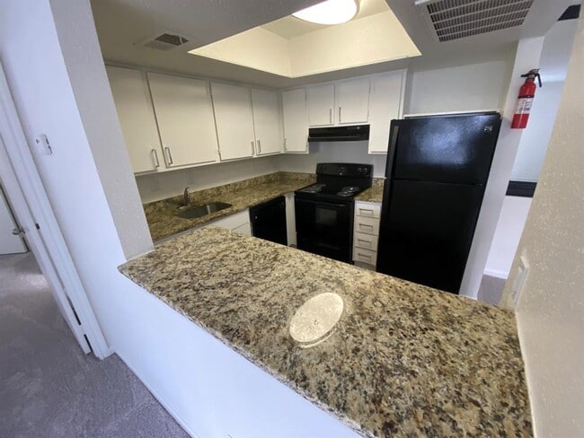 Building Photo - 12902 Brant Rock Dr