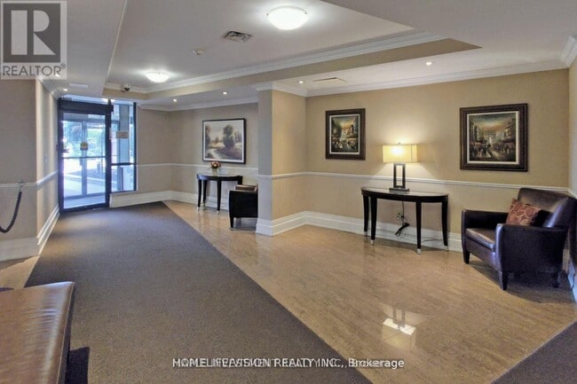 Building Photo - 40-1040 Harding Blvd W