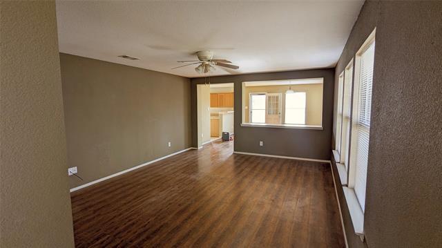 Building Photo - 5940 Ridge Lake Dr
