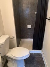 Building Photo - 3950-3952 Woolslayer Wy